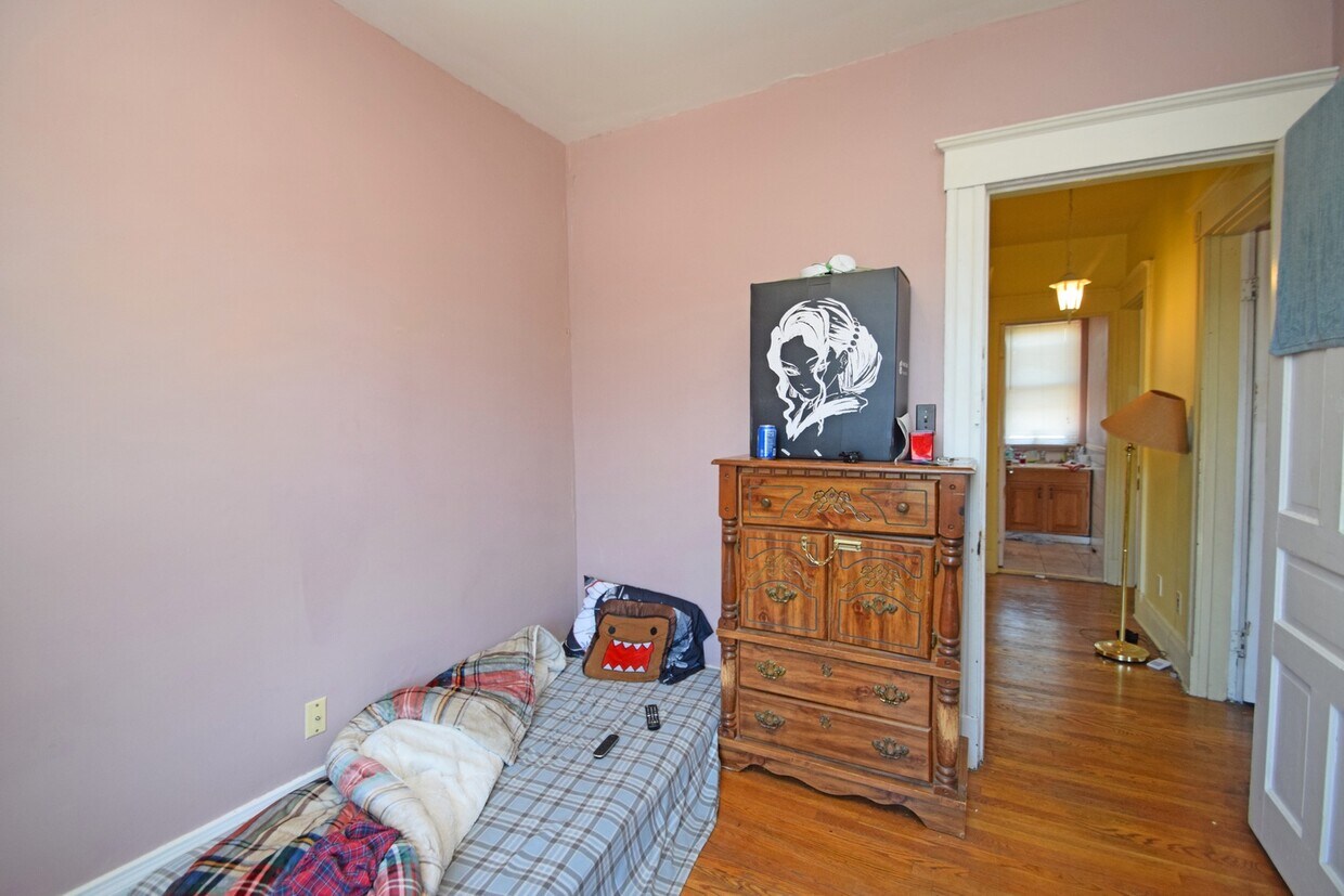 Primary Photo - 3248 Glendora Ave