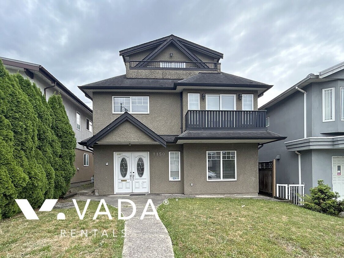 Photo principale - Knight 1 Bedroom Basement Suite For Rent 2...