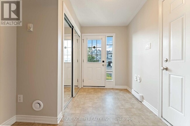 Photo du bâtiment - 191 Soleil Ave