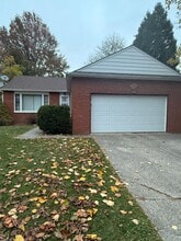 Building Photo - 1905 Braeburn Park Dr