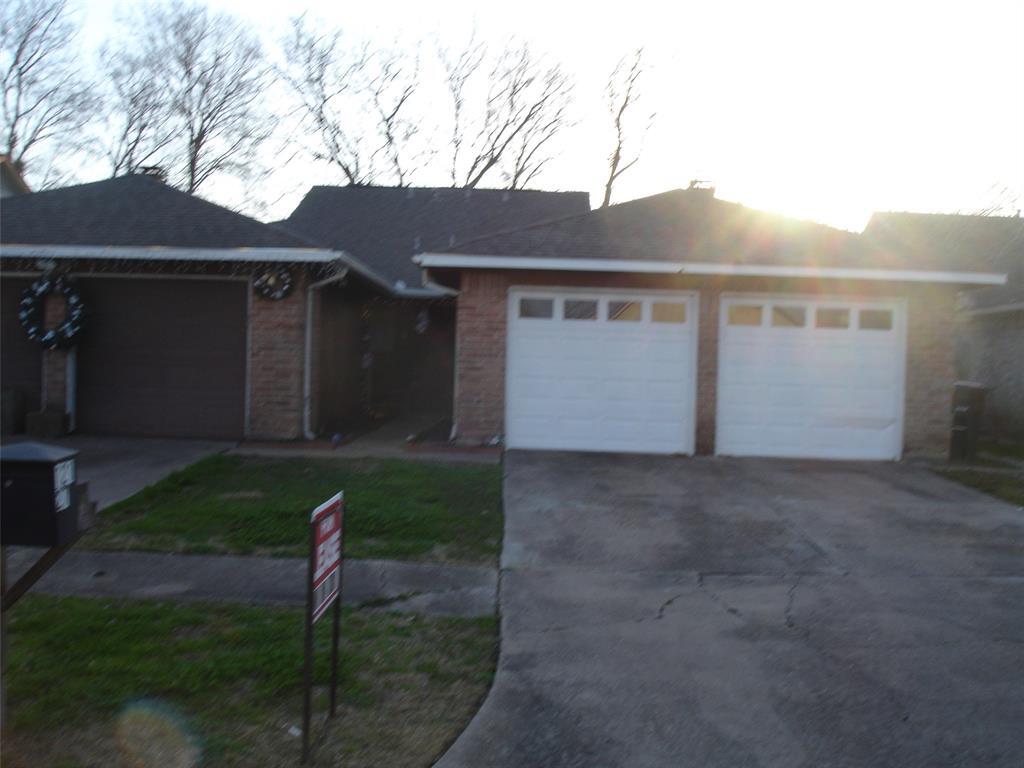 12127 Tambourine Dr, Stafford, TX 77477 Condo for Rent in Stafford, TX