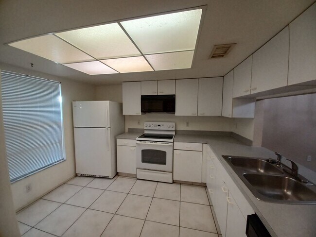 Foto del edificio - 1503-1505 SE 24th Ave