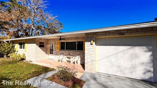 Foto del edificio - 3 br, 1.5 bath House - 790 Nixon Ln