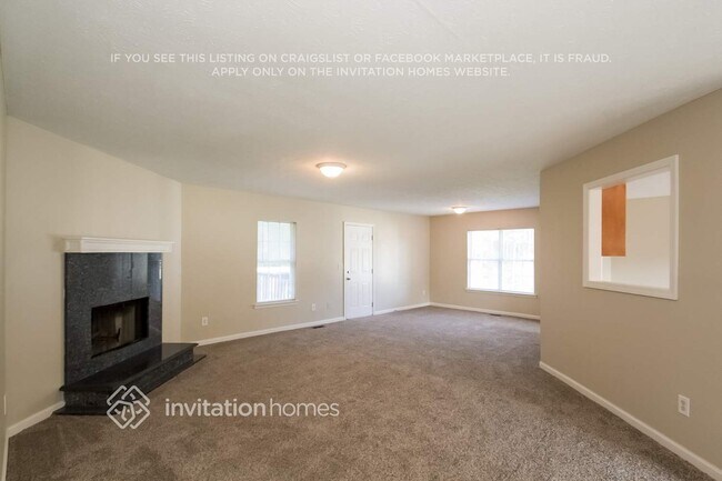 Foto del edificio - 516 Shaggy-Hickory Tr