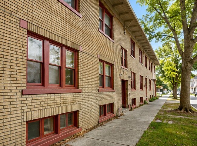 Building Photo - 234 E 156th St