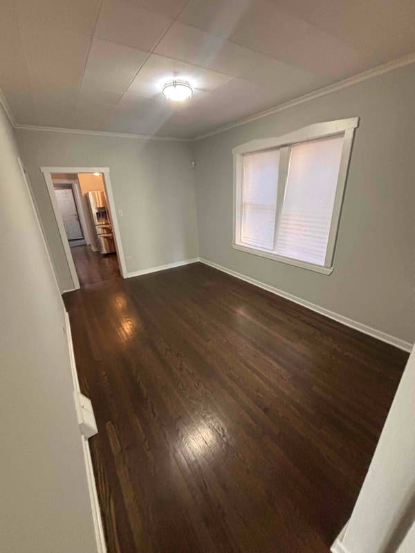 Photo - 1805 N Mayfield Ave Apartment