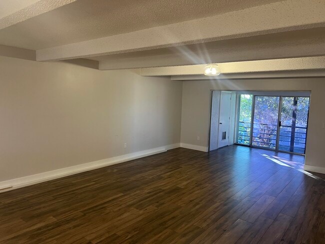 Building Photo - 10120 Boca Entrada Blvd