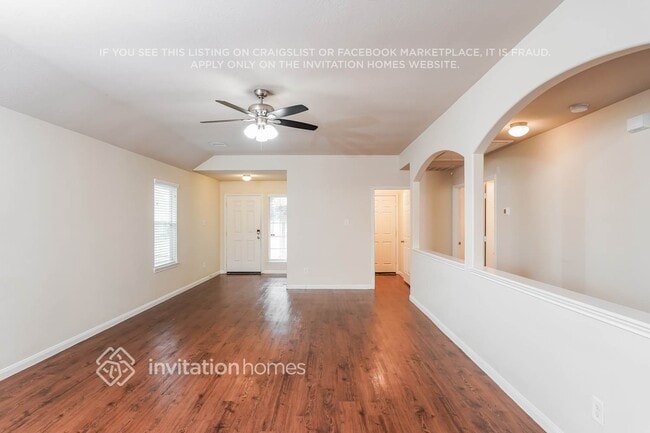 Building Photo - 18815 N Lyford Dr