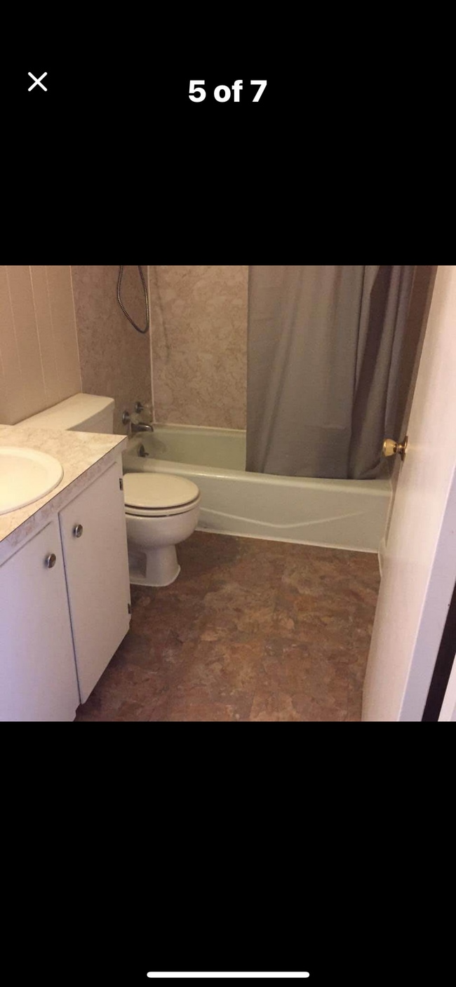 Foto del edificio - 155 S Riceland Rd