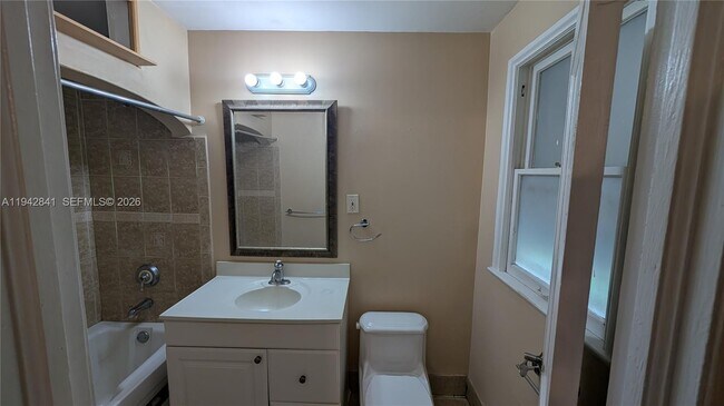 Foto del edificio - 1955 Taylor St