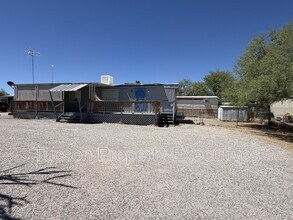 Building Photo - 4580 E Rex St