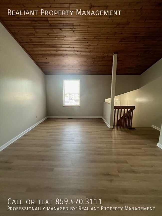 Building Photo - 310 Outrider Way