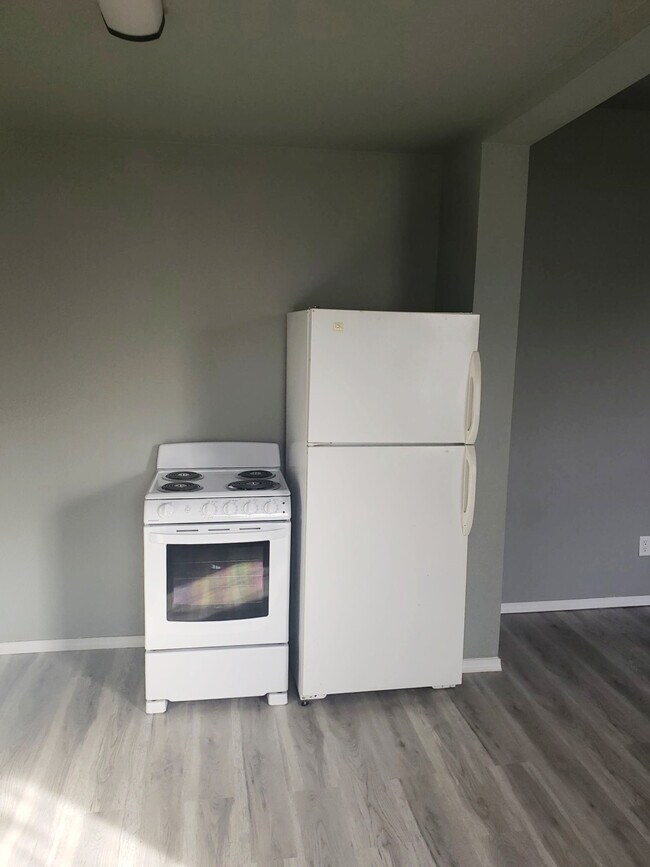 401 E Church St, Wagoner, OK 74467 House for Rent in Wagoner, OK