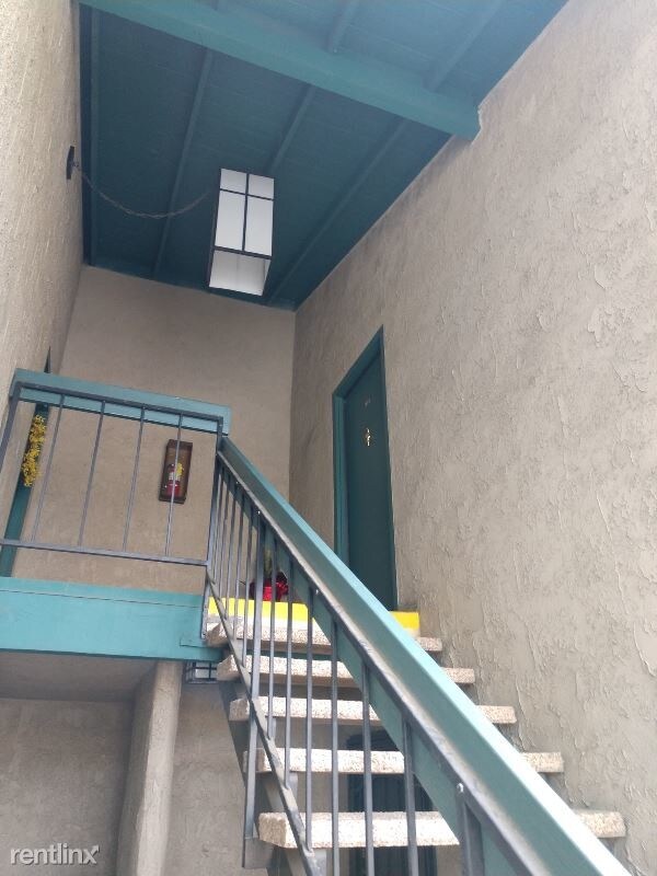 Building Photo - 2 br, 2 bath Condo - 1853 N Brea Blvd