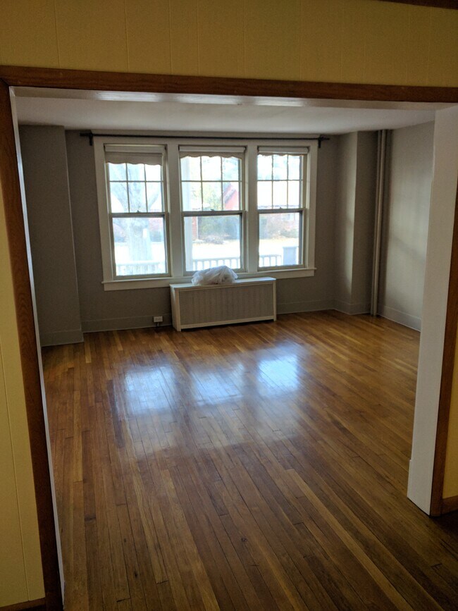 Foto del edificio - 81 Homestead Ave