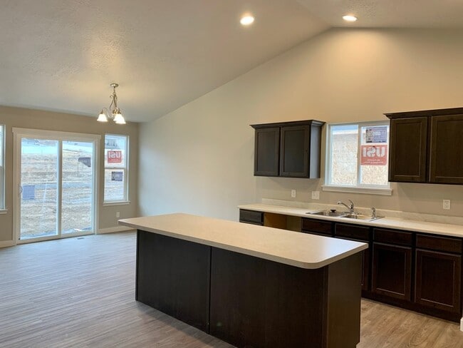 Building Photo - 204 Tram Rock Rd.
