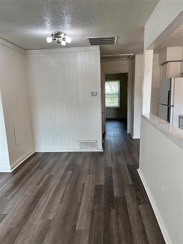 Foto del edificio - 5312 Humbert Ave