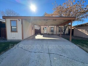 Building Photo - 7308 Turtledove Ln NE