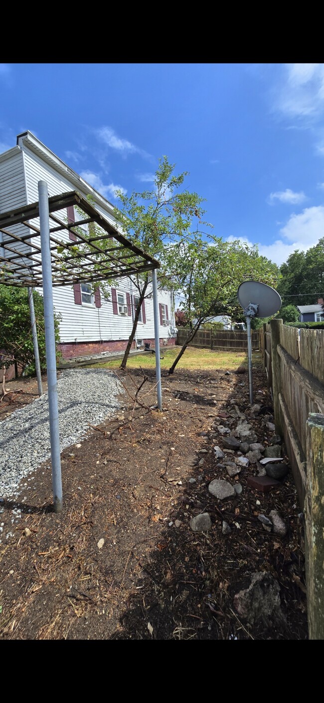 Foto del edificio - 41 Carleton Ave