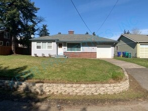 Building Photo - 11727 SE Morrison St