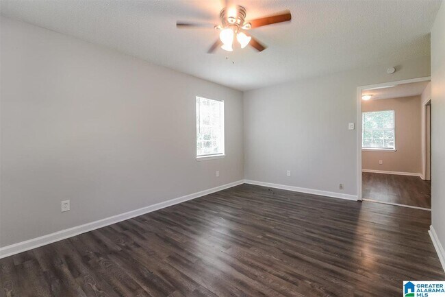 Foto del edificio - 2313 Wesley Ave SW