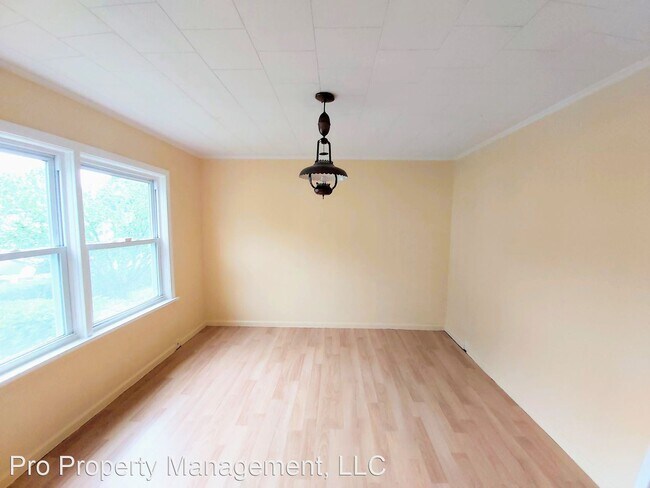 Building Photo - 3 br, 2 bath House - 125 Madison Street