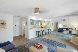 Building Photo - 77845 California Dr