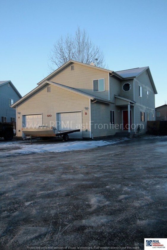 Modern 3 bed/1.5 bath townhouse in Eastside Townhouse for Rent in