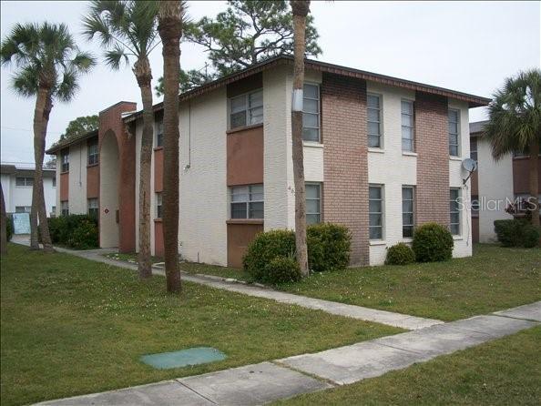 Building Photo - 463 76th Ave N