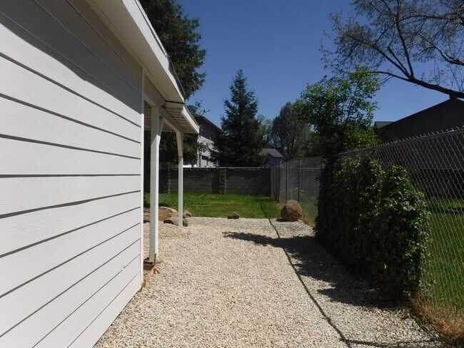 Foto del edificio - Charming Home In Central Location