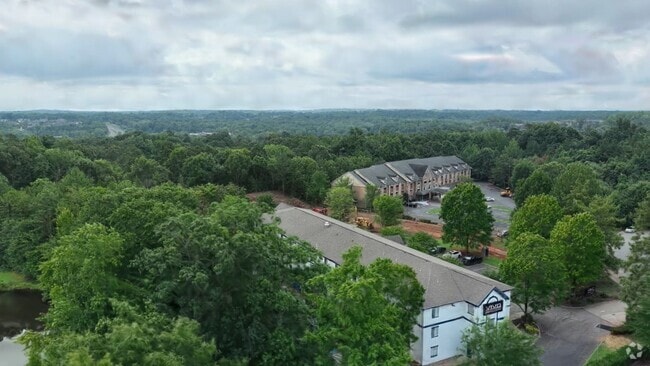  - Vivo Living Charlotte University