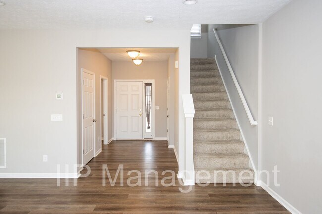 Building Photo - Stunning new build in North Ridgeville