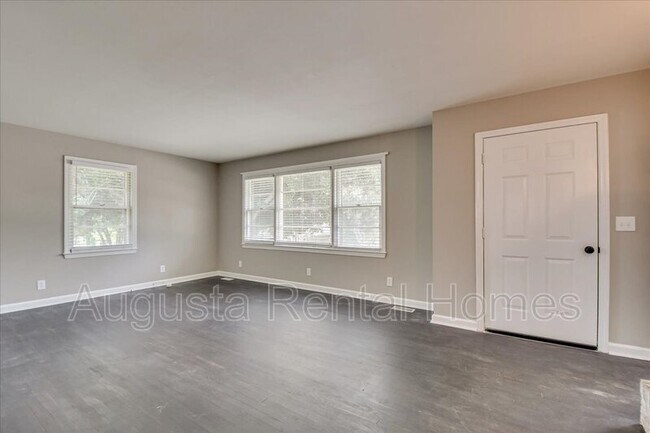 Building Photo - 16 Burkett Dr