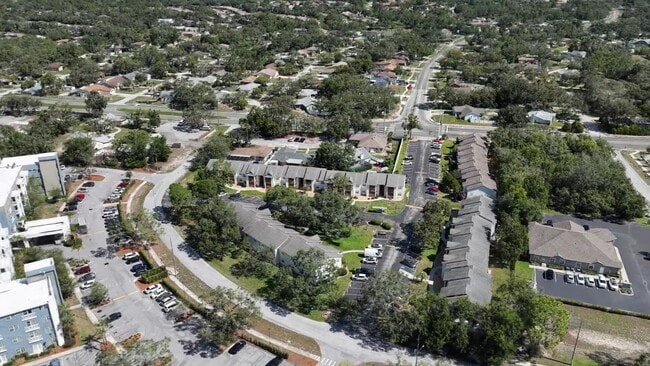  - Glen Oaks Apartments