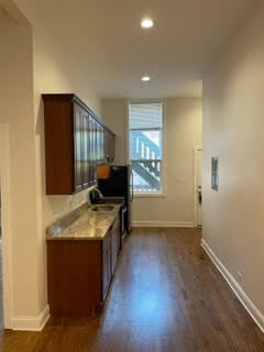 Foto del edificio - 2559 W North Ave