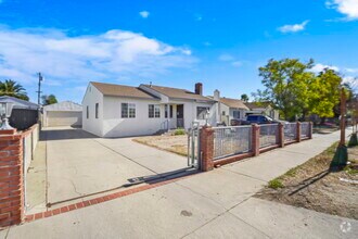 Building Photo - 7554 Irvine Ave