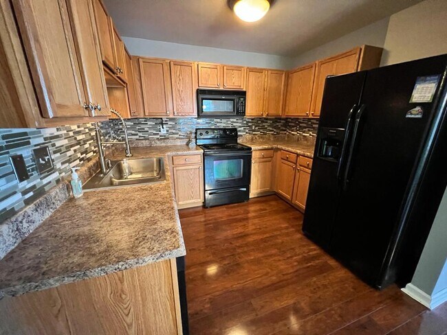 Building Photo - 3212 Capri Way
