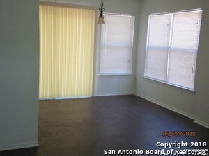 Foto del edificio - 9347 Village Lance