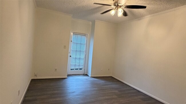 Building Photo - 5711 Sugar Hill Dr