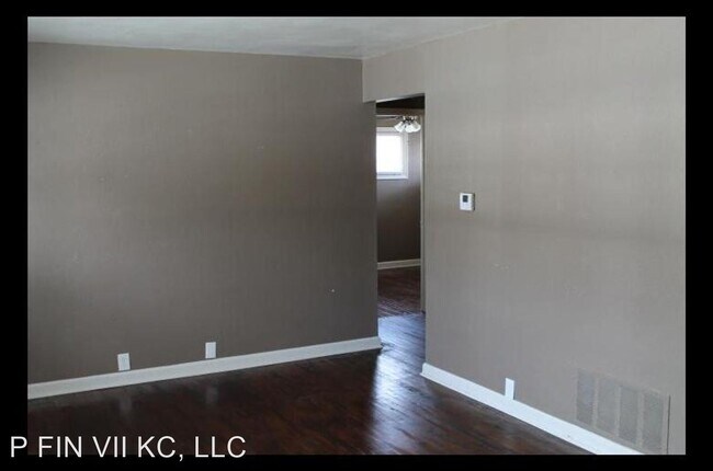 Building Photo - 3 br, 1 bath House - 10813  Ewing Ave