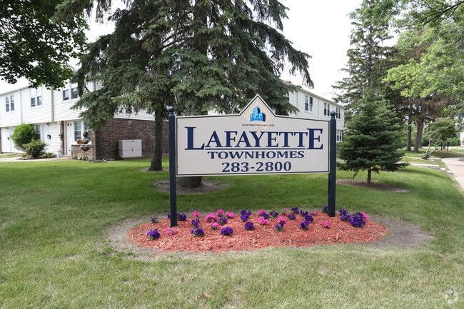 Building Photo - Lafayette Townhouses