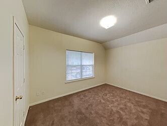 Building Photo - 6414 Austinville Dr