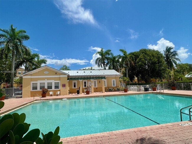 Foto del edificio - 1104 Shoma Dr