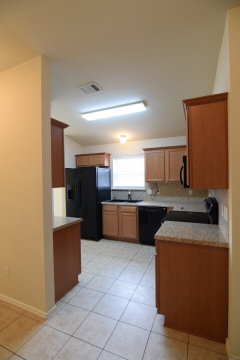Foto del edificio - 5106 Lions Gate Ln