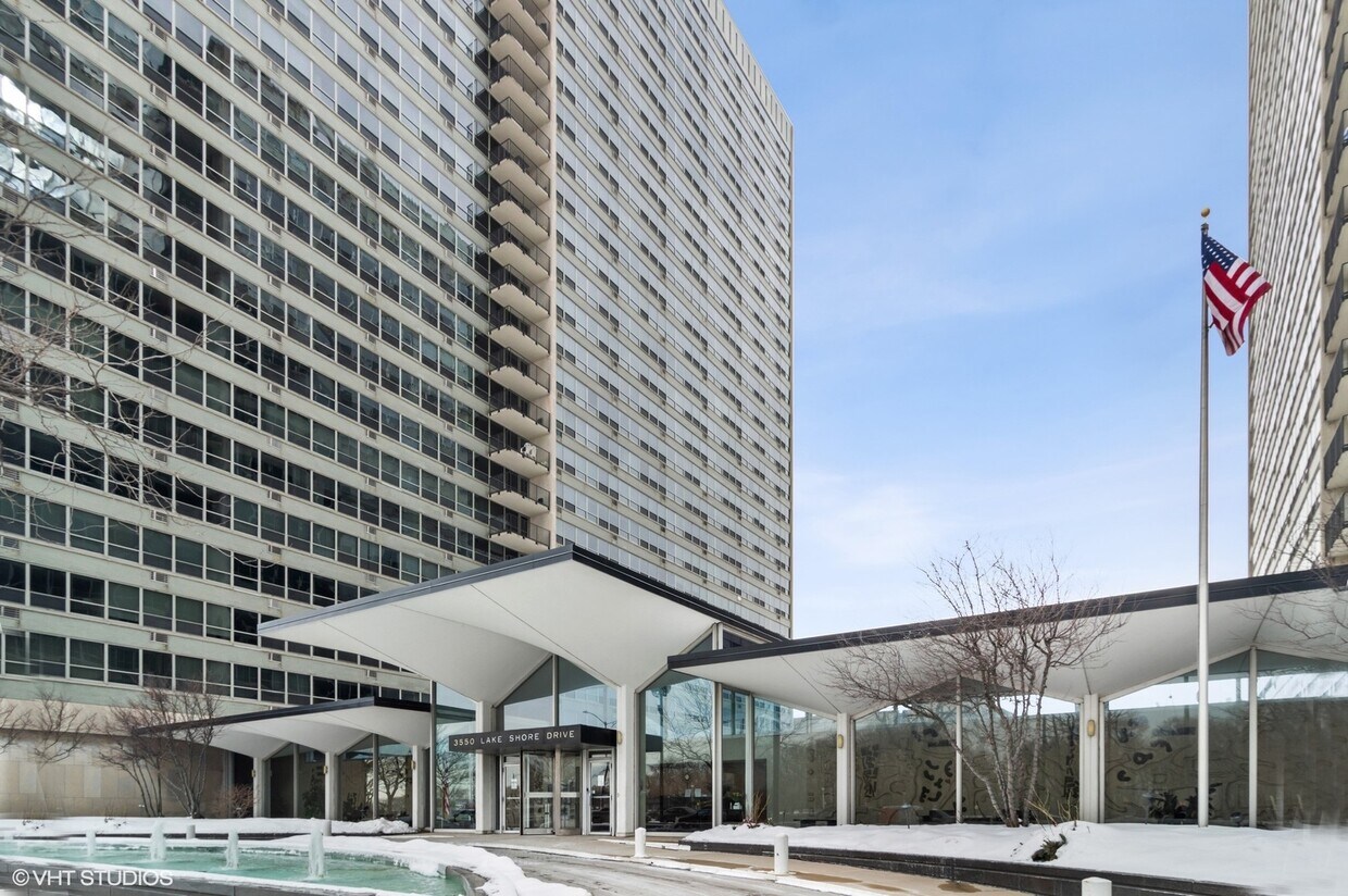 Primary Photo - 3550 N Lake Shore Dr