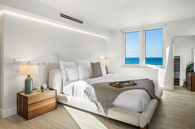 Foto del edificio - 2301 Collins Ave