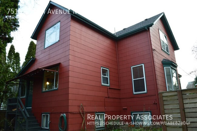 Building Photo - 7515 14th Avenue Northeast