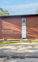 Building Photo - 2143 Wadsworth Dr