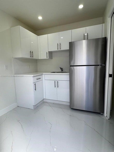 Photo - 9815 SW 21st St Apartment