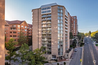 Building Photo - Plaza Point Apartments